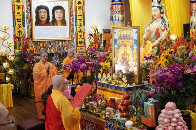 巴沙迪纳圣蹟寺举办恭迎燃灯古佛佛诞法会 为世界带来光明与吉祥-图片2